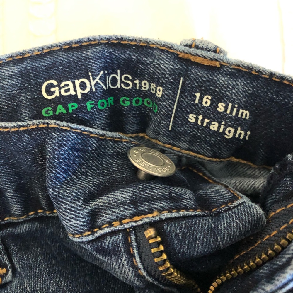 Gap Boys Slim 16. Barely Worn.